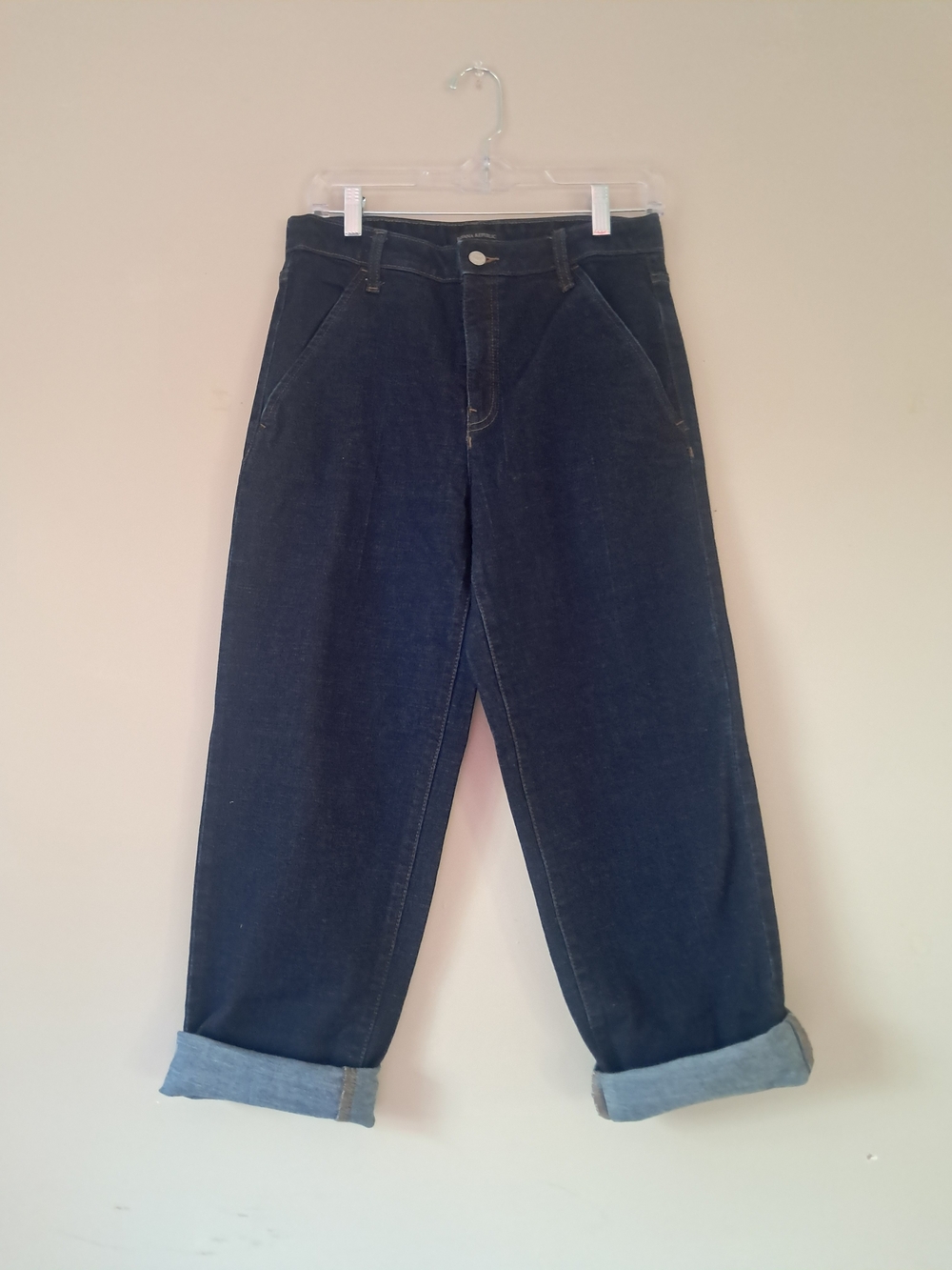 NWOT Banana Republic Dark Blue Women's Relaxed Jeans